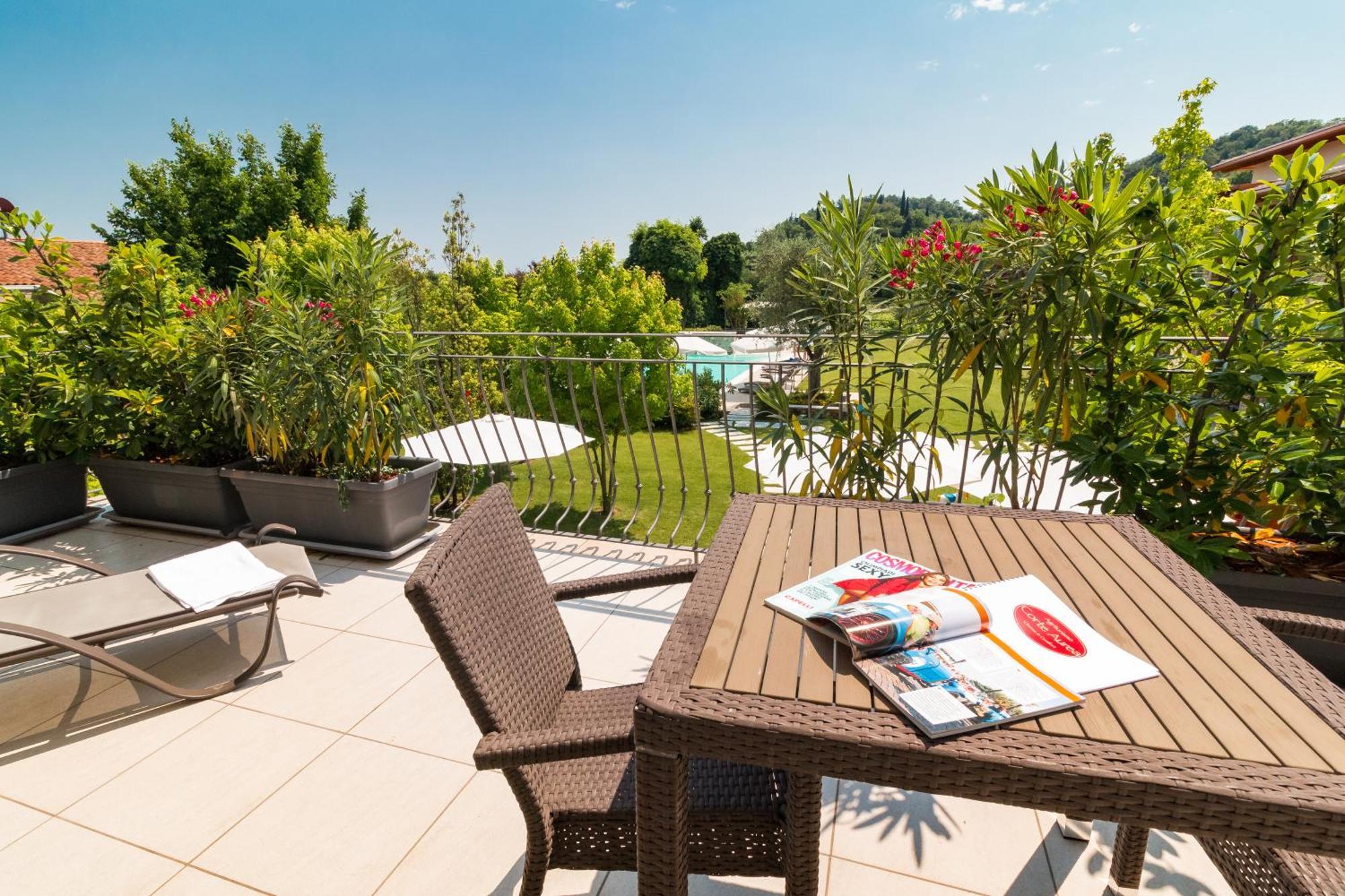 דסנזאנו דל גארדה Agriturismo Corte Aurea מראה חיצוני תמונה