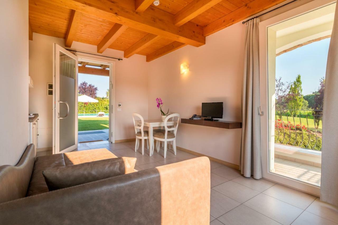 דסנזאנו דל גארדה Agriturismo Corte Aurea מראה חיצוני תמונה